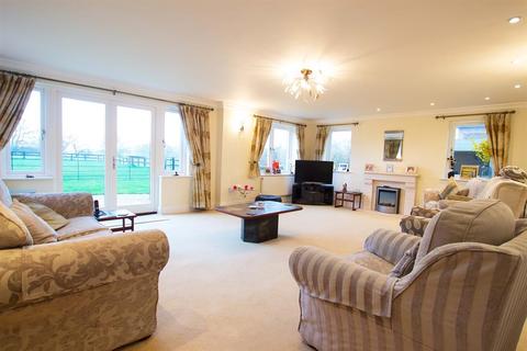 Mossfield Pleasington Lane, Pleasington, Blackburn, BB2 5JH