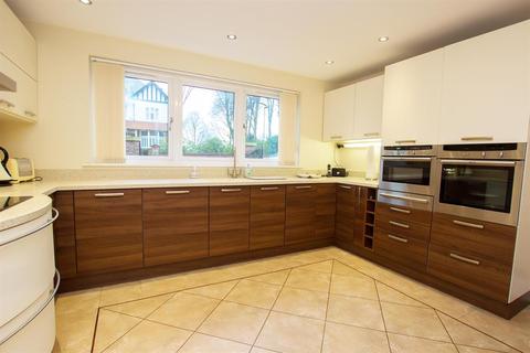 Mossfield Pleasington Lane, Pleasington, Blackburn, BB2 5JH