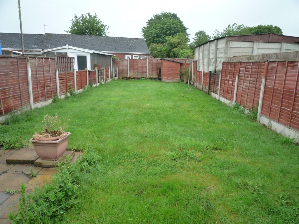 Audley Road, Newport, Shropshire, TF10 3 bed semidetached house £179,950