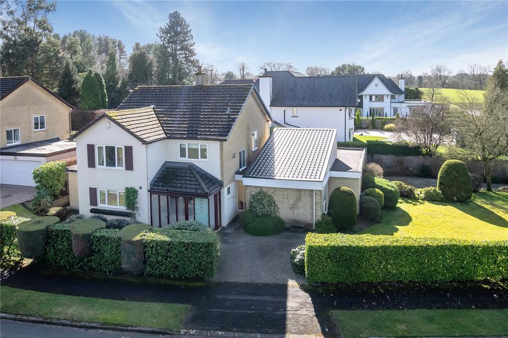 Oakwood Drive, Prestbury, Macclesfield, Cheshire, SK10 4 bed detached