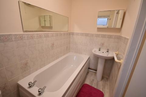 1 bedroom flat to rent - Brook Street, Rhosymedre, Wrexham, LL14