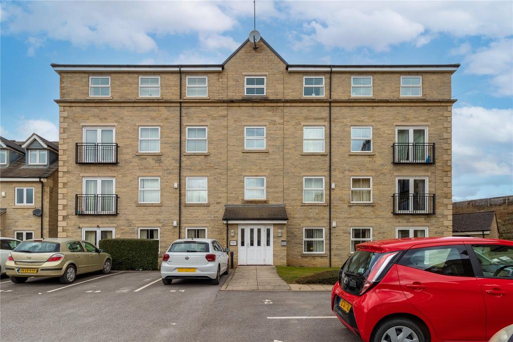 Jacquard Court, Bailiff Bridge... 2 bed penthouse - £550 pcm (£127 pw)