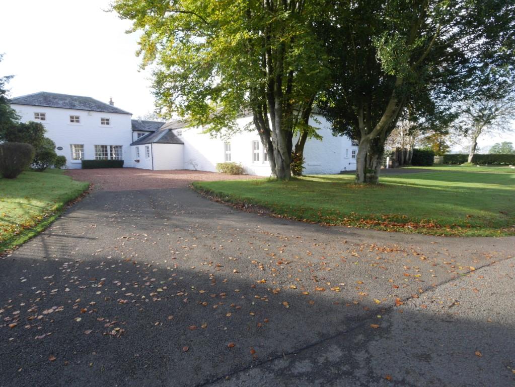 Riverside Grange and The Cottage, Holywood, Dumfri