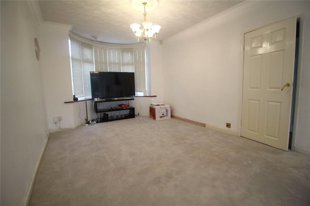 Keswick Road, Solihull, B92 4 bed semidetached house £1,395 pcm (£