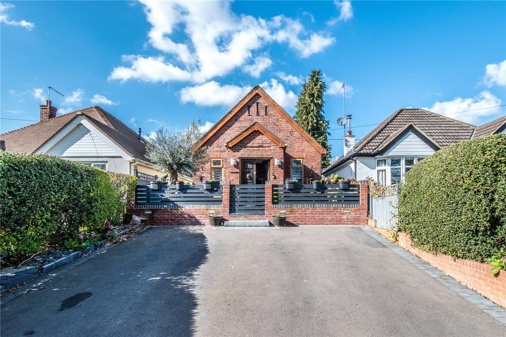 Finstall Road, Finstall, Bromsgrove... 3 bed detached house £400,000