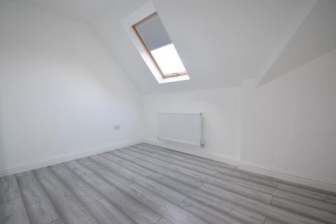 2 bedroom apartment to rent - Park Road, Peterborough, Cambridgeshire, PE1 2TJ