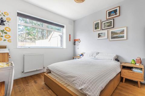 29 Redesdale Gardens, Isleworth, TW7 5JA