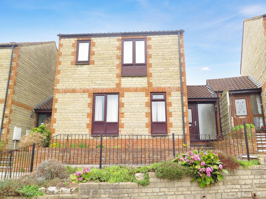 Manor Court, Easton, Wells, BA5 3 bed detached house £275,000