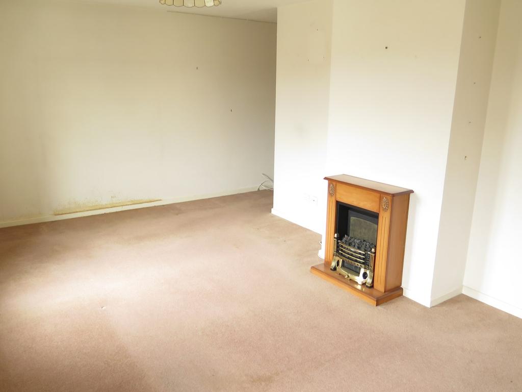 Manor Court, Easton, Wells, BA5 3 bed detached house £275,000