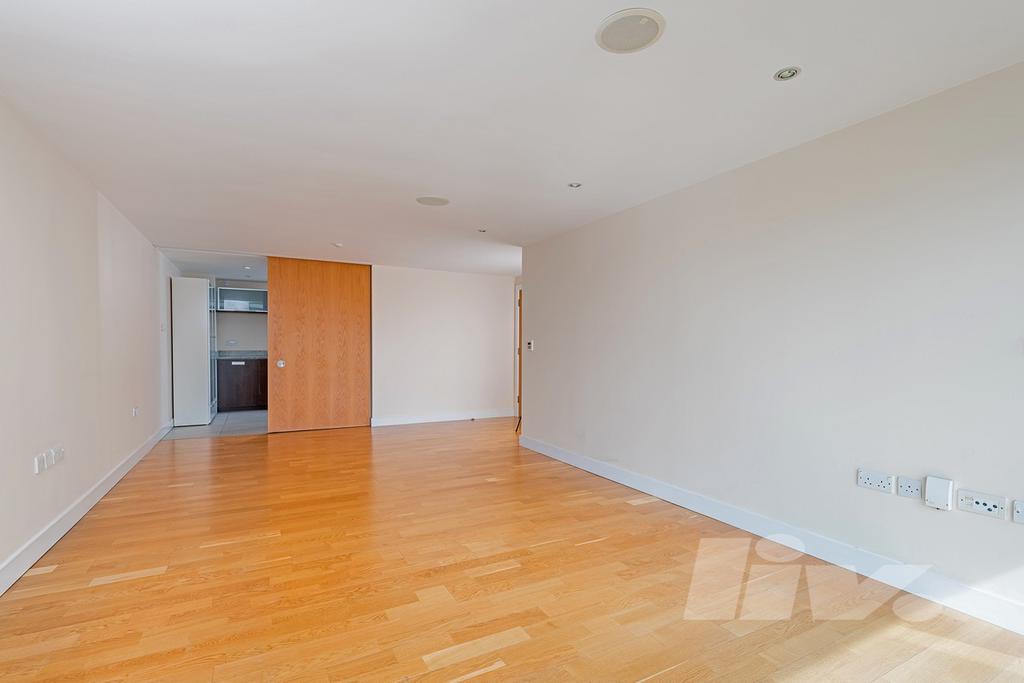 The Pulse, Lymington Road, Hampstead... 3 bed flat £3,683 pcm (£850 pw)