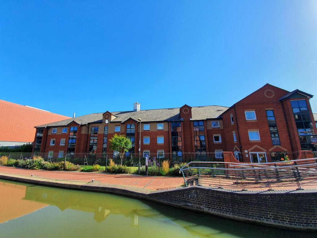 Chamberlaine Court 1 bed retirement property £725 pcm (£167 pw)