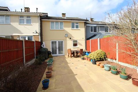 10 Hutton Drive, Hutton, Brentwood, CM13 2RQ