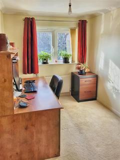 10 Hutton Drive, Hutton, Brentwood, CM13 2RQ