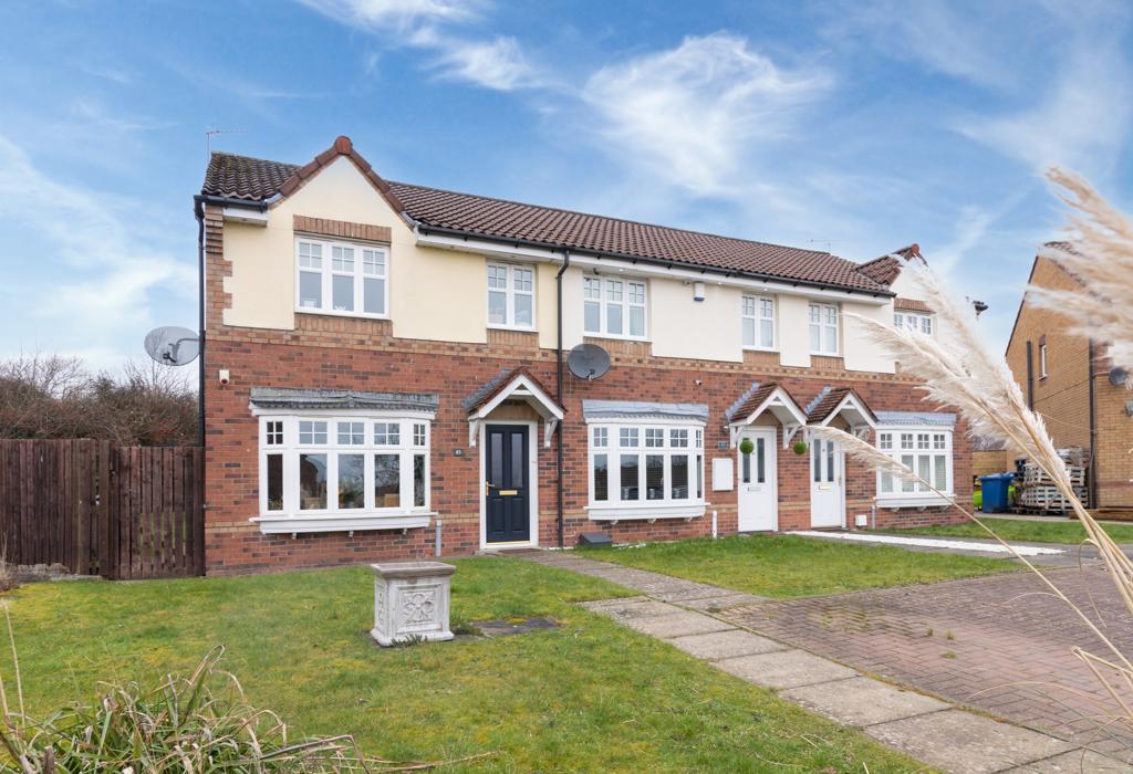 83 Alder Gate, Cambuslang, Glasgow... 3 bed end of terrace house £180,000