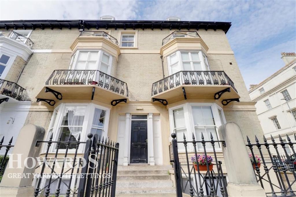 Great Yarmouth 2 bed flat £450 pcm (£104 pw)