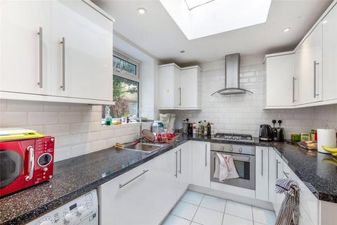 3 bedroom terraced house to rent, Voltaire Road, Clapham, London, SW4