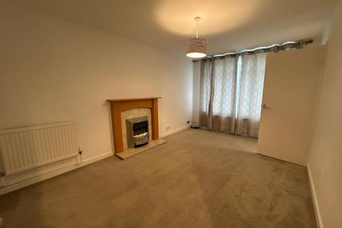 2 bedroom bungalow to rent, Holmwood Close, Duston, Northampton, NN5