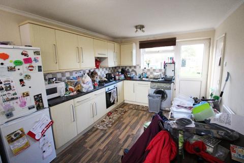 62 Dinglederry, Olney, MK46 5ET