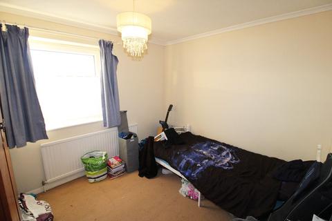62 Dinglederry, Olney, MK46 5ET