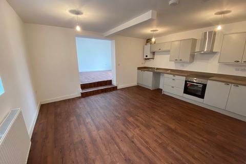 2 bedroom end of terrace house to rent, Spring Street, Rugby, CV21