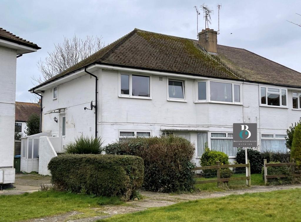 The Crescent, Manor Road, East Preston, Littlehampton, BN16 2 bed