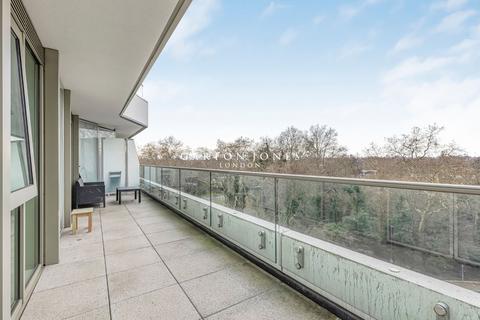 2 bedroom apartment to rent, Altissima House, 340 Queenstown Road, London, SW11