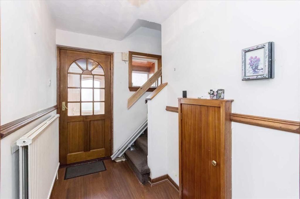 Entrance Hallway (1)