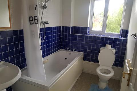2 bedroom terraced house to rent, Rothwell Close, St. Georges, Telford, Shropshire, TF2