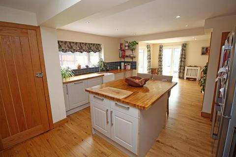 32 Harrowdene, Stevenage, SG2 9JE
