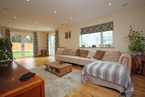 32 Harrowdene, Stevenage, SG2 9JE