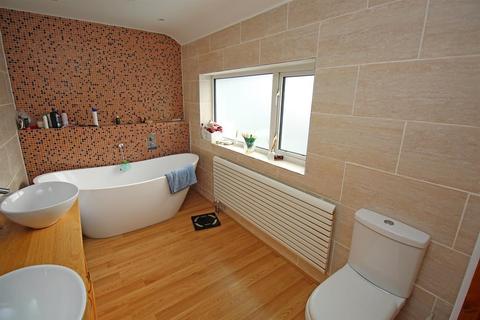 32 Harrowdene, Stevenage, SG2 9JE
