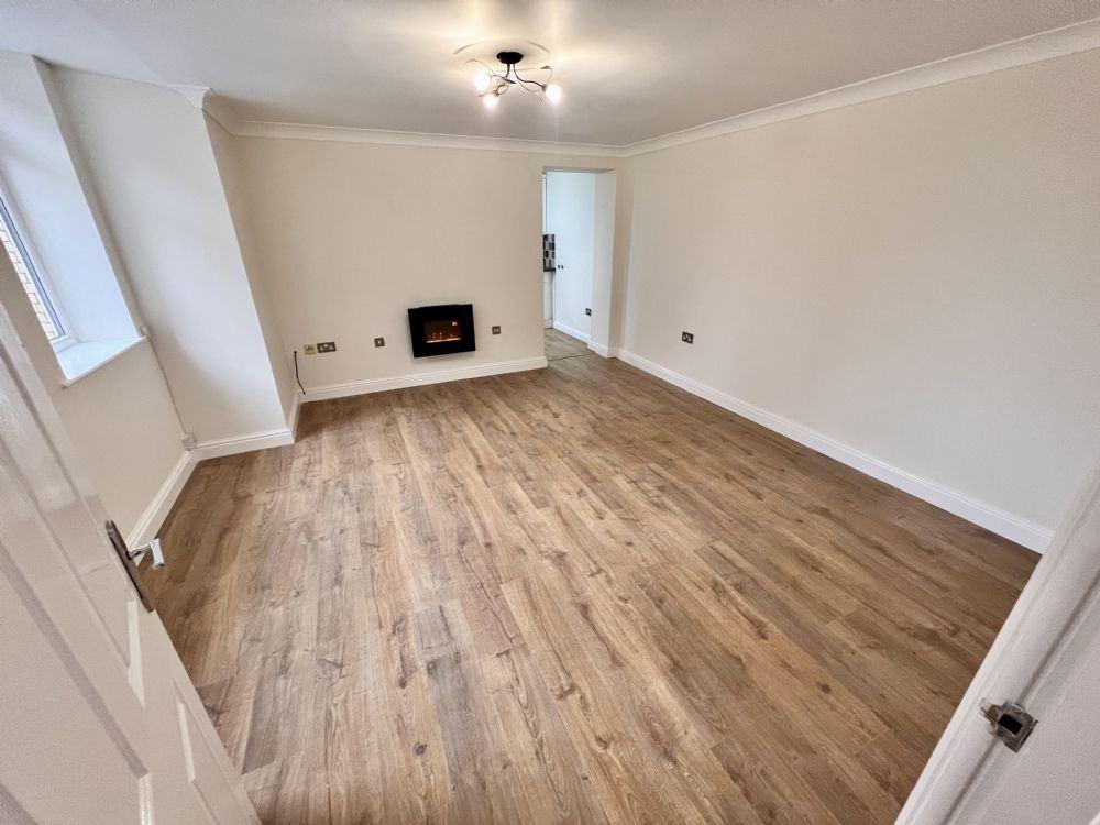 3 Fairhope Avenue, Salford, Greater... 2 bed flat £85,000
