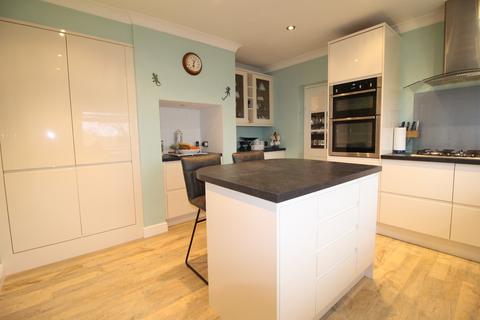 138 Westbury Leigh, Westbury, BA13 3SH