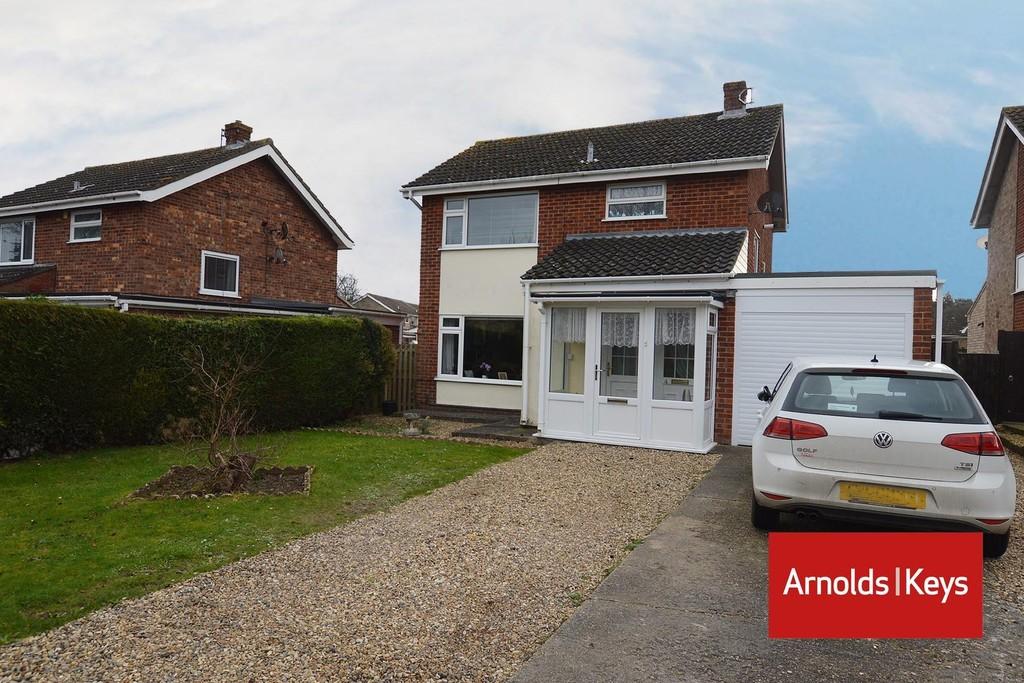 Hazel Avenue, Sheringham 3 bed detached house £365,000