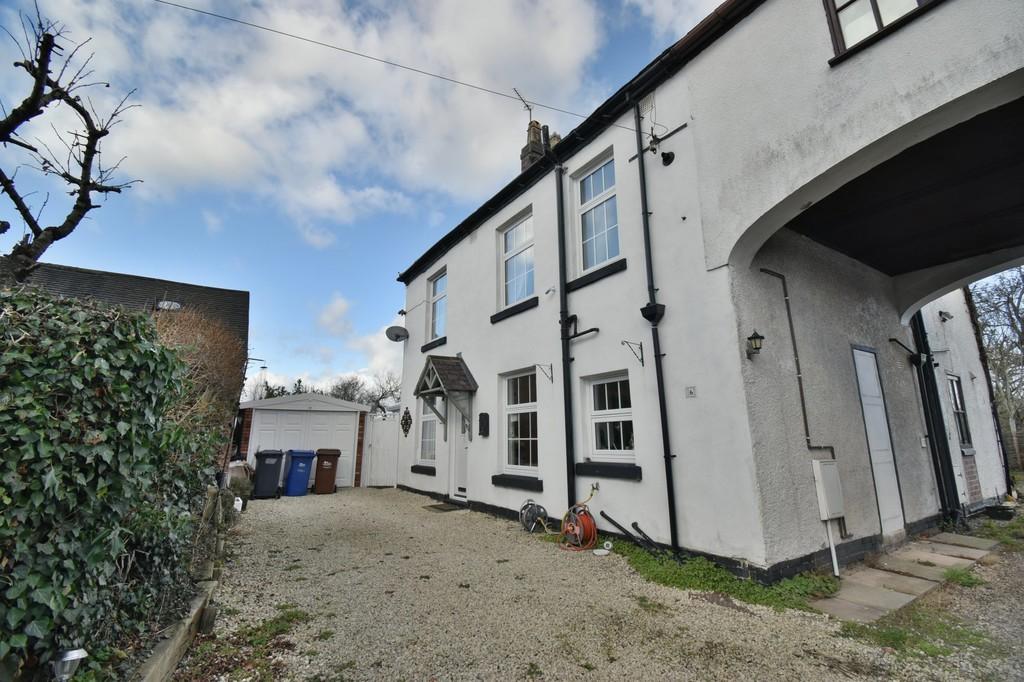 Wharf Houses, Barton Turns, BartonUnderNeedwood, Staffordshire 2 bed