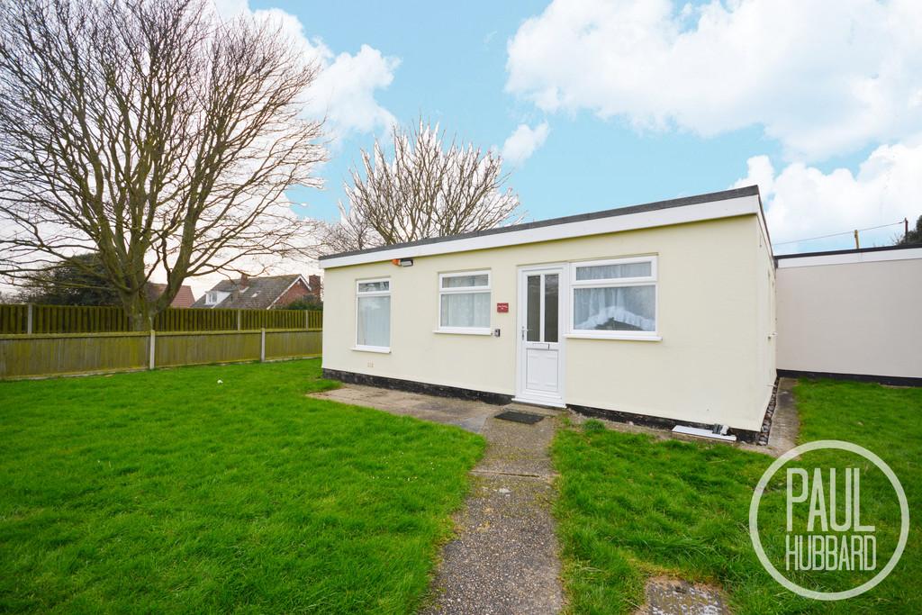 Sea View, Kessingland, Suffolk 3 bed link detached house £100,000