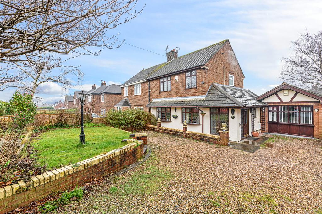 Bridge Lane, Appleton, Warrington... 4 bed semidetached house £365,000