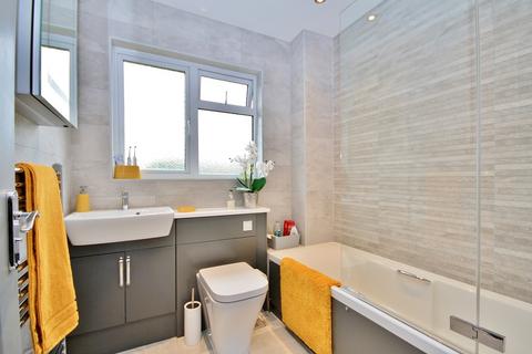 30 Alterton Close, Woking, GU21 3DD