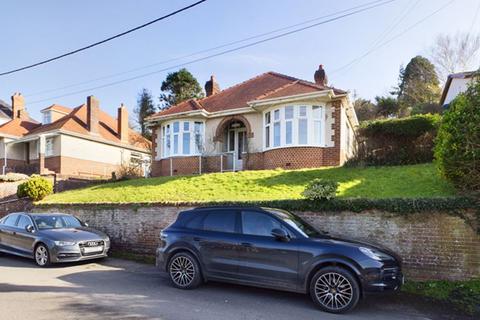 3 bedroom detached bungalow for sale, Tripenhad Road, Ferryside