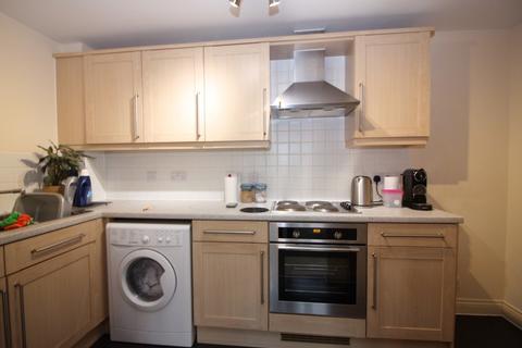 2 bedroom apartment to rent, Constantine House, New North Road