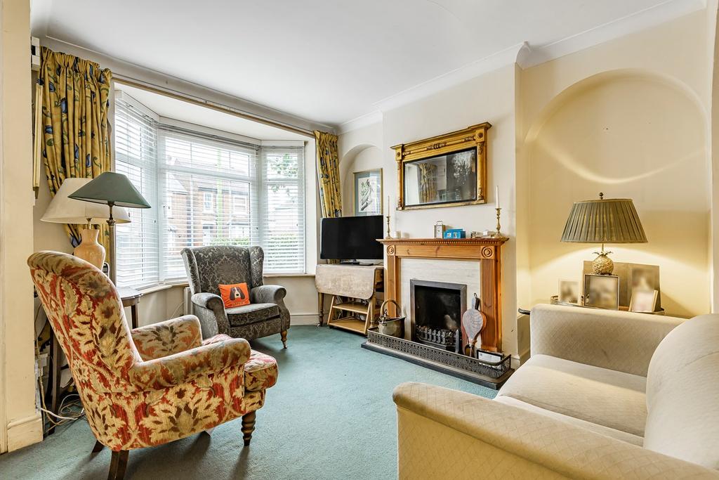 Grove Road, Hitchin, SG5 2 bed terraced house for sale £500,000