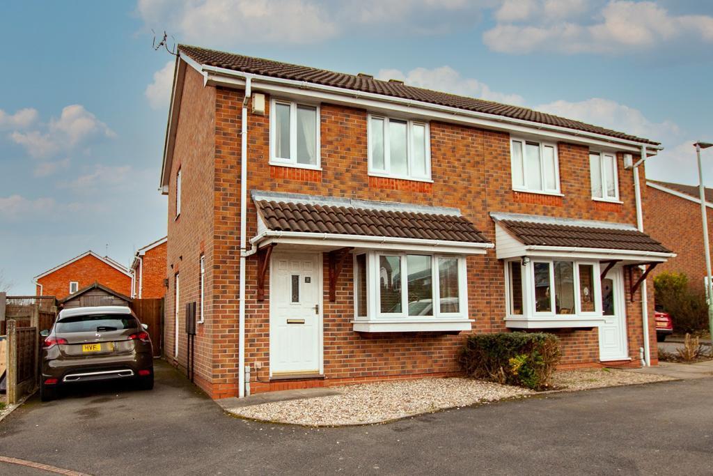 Charnwood Road, Shepshed, Leicestershire, LE12 9NP 3 bed semidetached