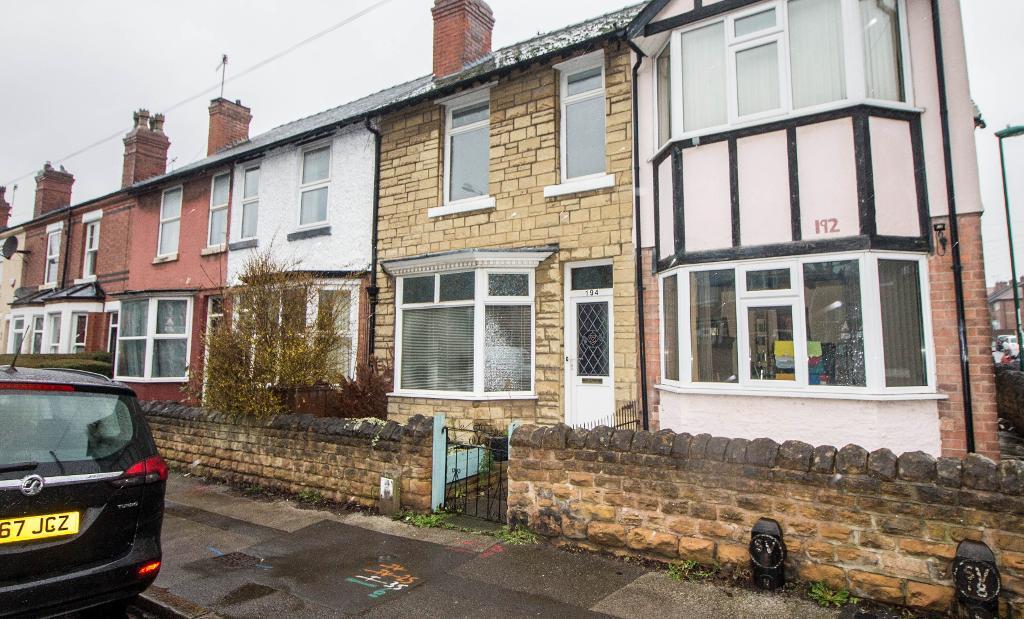Haydn Road, Sherwood, Nottingham, NG5 2LG 2 bed terraced house £650 pcm (£150 pw)