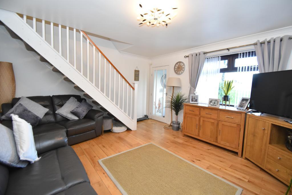 Kelvinvale, Kirkintilloch, Glasgow... 3 bed end of terrace house £155,000