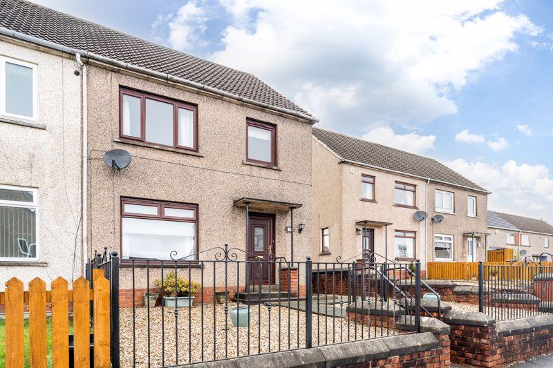 3 Robert Noble Place, Kilmarnock, KA1 2NQ 3 bed semidetached villa £