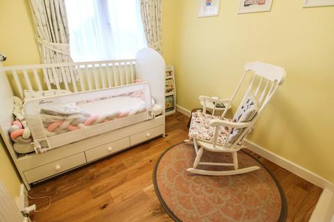 52 Amblecote Road, Tilehurst, Reading, RG30 4BP