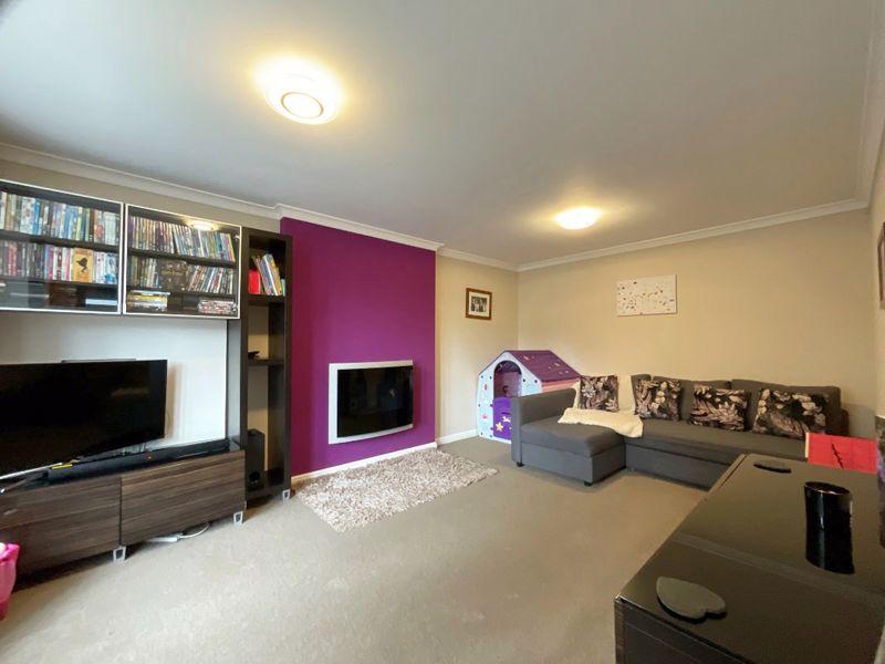 James Atkinson Way, Crewe, Cheshire 4 bed detached house £340,000