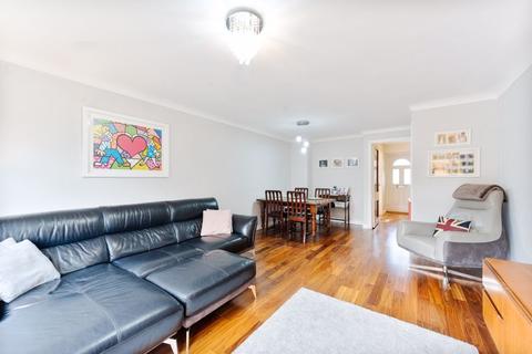 20b Stanley Road, Sutton, SM2 6TB