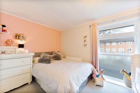 20b Stanley Road, Sutton, SM2 6TB
