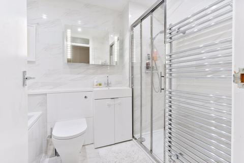 20b Stanley Road, Sutton, SM2 6TB